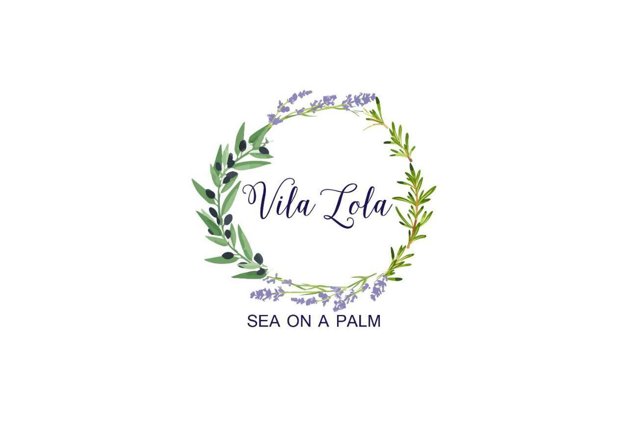 Holiday Home Lola, Sea On A Palm! Heated Pool Trogir Exteriör bild